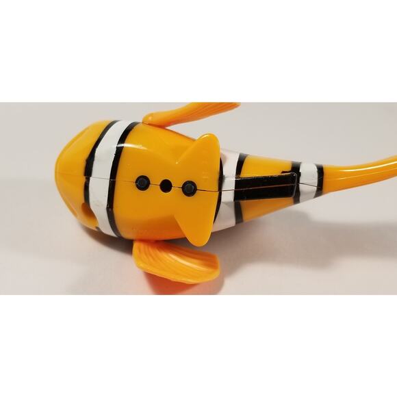 McDonalds Happy Meal Toy Disney Nemo Figure Clown Fish & Bubbles Fish - Picture 6 of 13